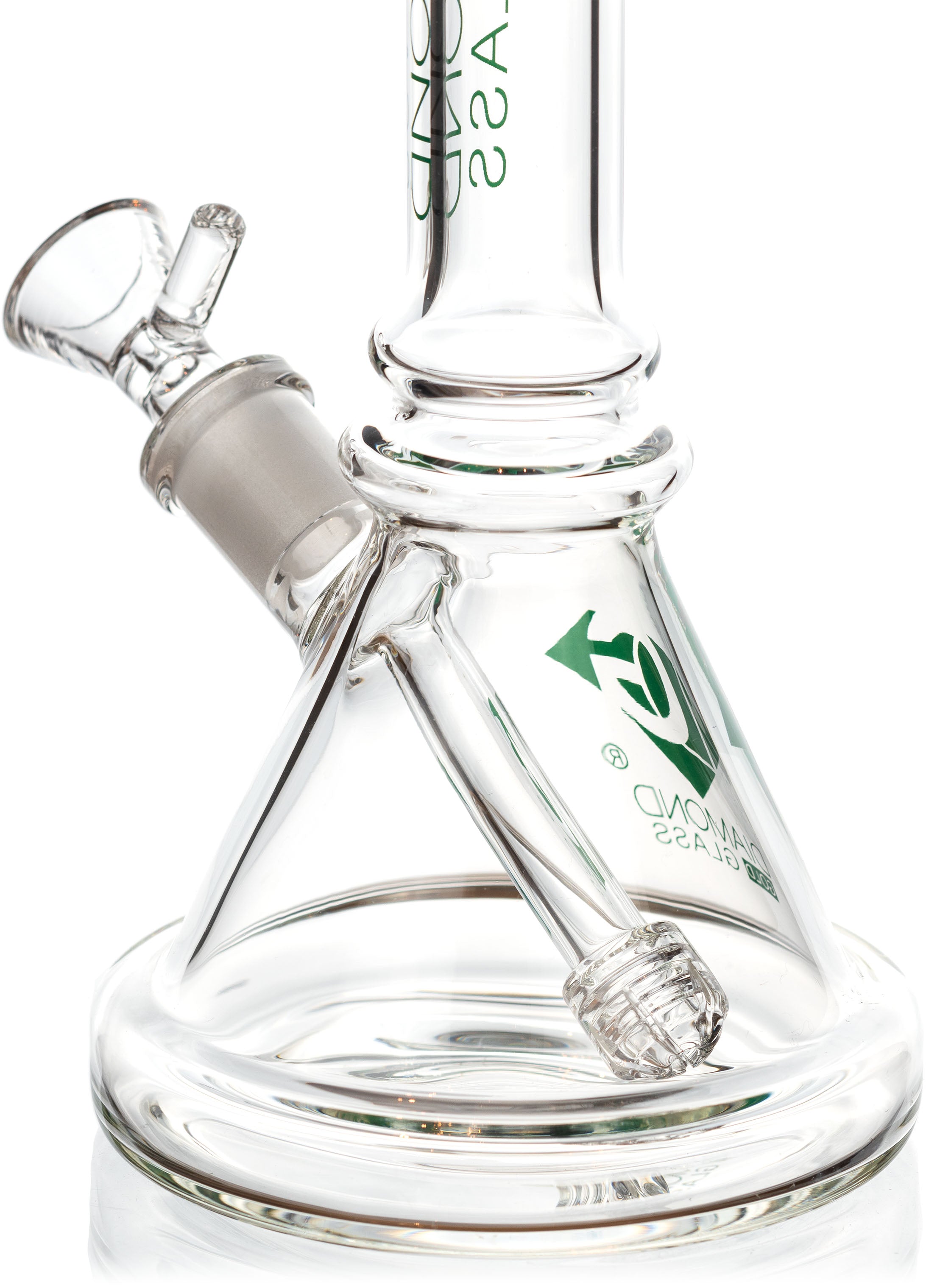 Pyramid Rig, by Diamond Glass (free banger included) - Bat Kountry