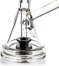 Pyramid Rig, by Diamond Glass (free banger included) - Bat Kountry